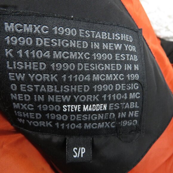 Steve Madden Small Black Quilted Hooded Jacket Multiple Pockets NWOT - Picture 7 of 7